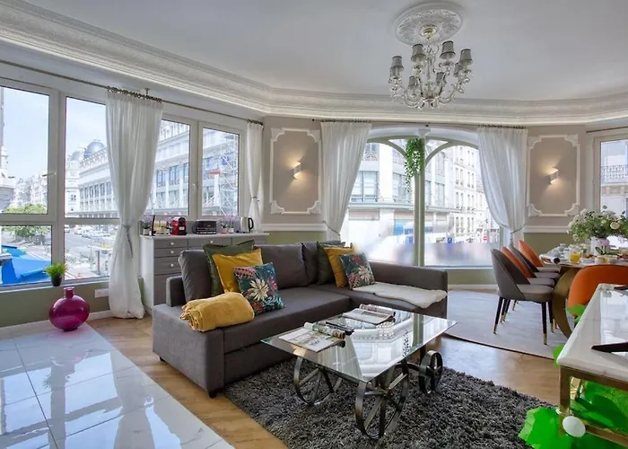 Charmant 160M² 6Ch-Haussmannien Climatise & Ascens