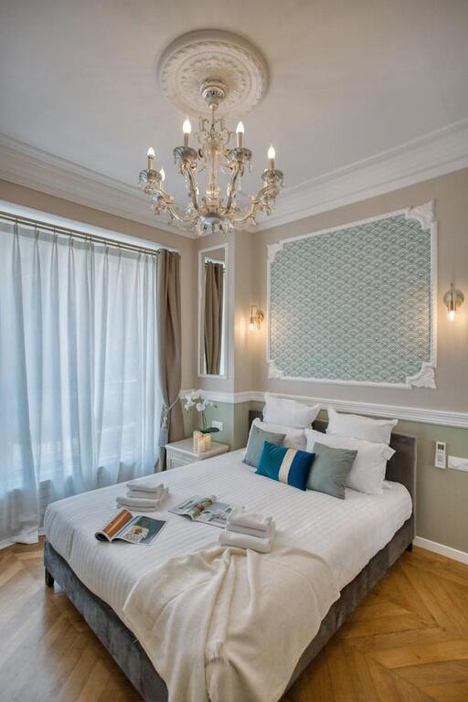 160m² 6ch-haussmannien Climatise & Ascens Appartement
